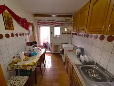 Apartament de vanzare in Sector 4 Bucuresti bucatarie utilata